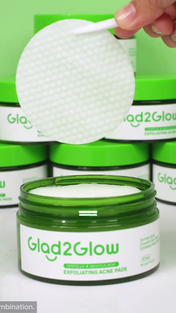 Introducing the new Glad2Glow Acne Toner Pad 💚 One swipe = calm, clear, glow ✨ Bye breakouts, hello fresh skin 🤩💕Join our LIVE for more exclusive deals ✨           #myskincare #skincareMalaysia #g2gmalaysia #gladtoglowmalaysia #skincareviral #n...