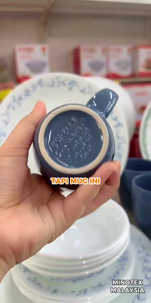 Corelle Set 16PCS (4person) Little Blue Cottage🌷🌿 Cantik kan design ni? nampak simple tapi naik seri betul😍 Raya dah nak dekat, set pinggan dah cukup ke tu? kalau belum jom cuci mata dengan kami😊  Originally Made In USA What's in the box: * Di...