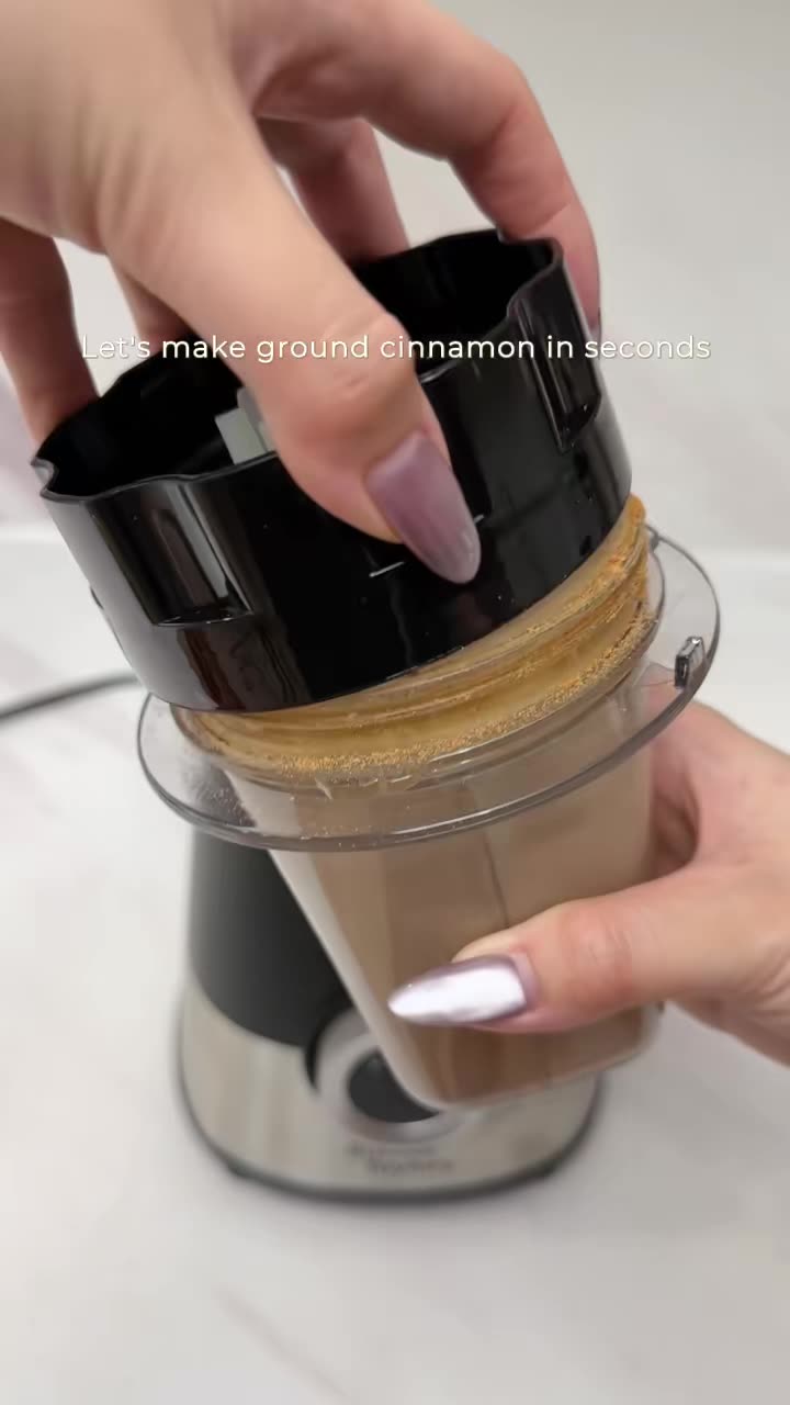 Serbuk kayu manis? Boleh grind sendiri je!       #RussellTaylors #applianceforeveryhome #homeappliances #ModernHomeAppliances #Blender