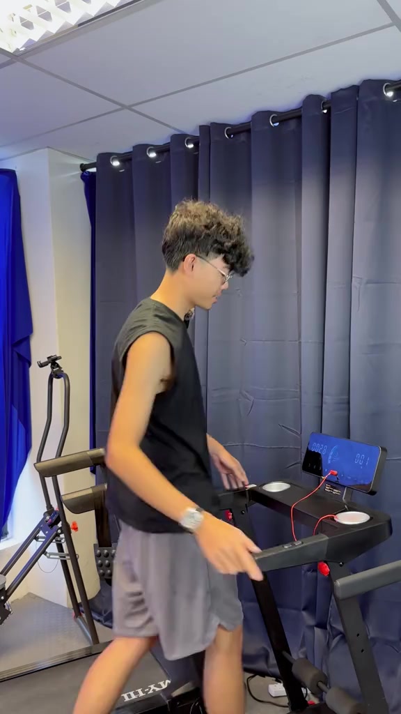 Large screen with automatic slope adjustment - who wouldn't love it after seeing it?       ゚    #fyp #FitTok #execise #Fitness #homeworkout #fypage #fyp #walkingpad #walking #treadmill