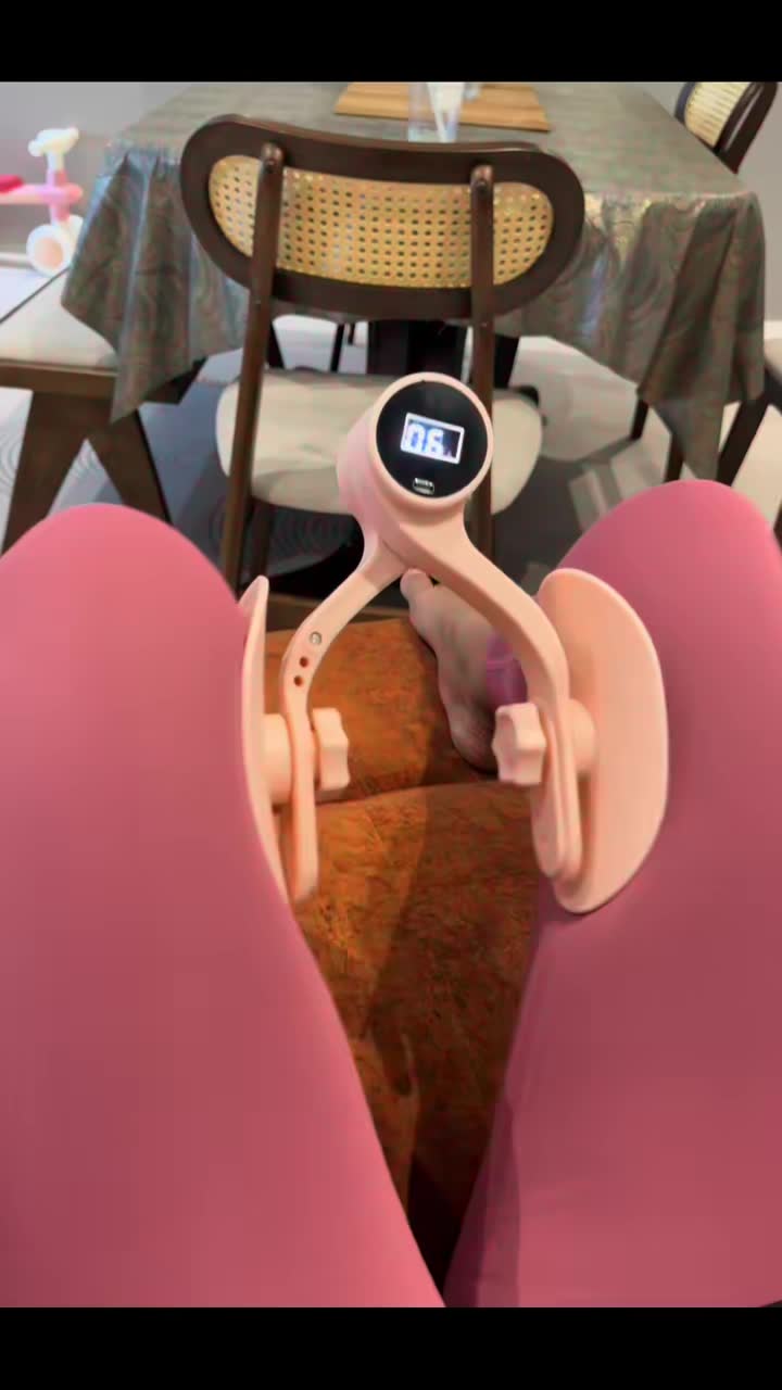 sambil sambil tengok movie🤣 #hiptrainer