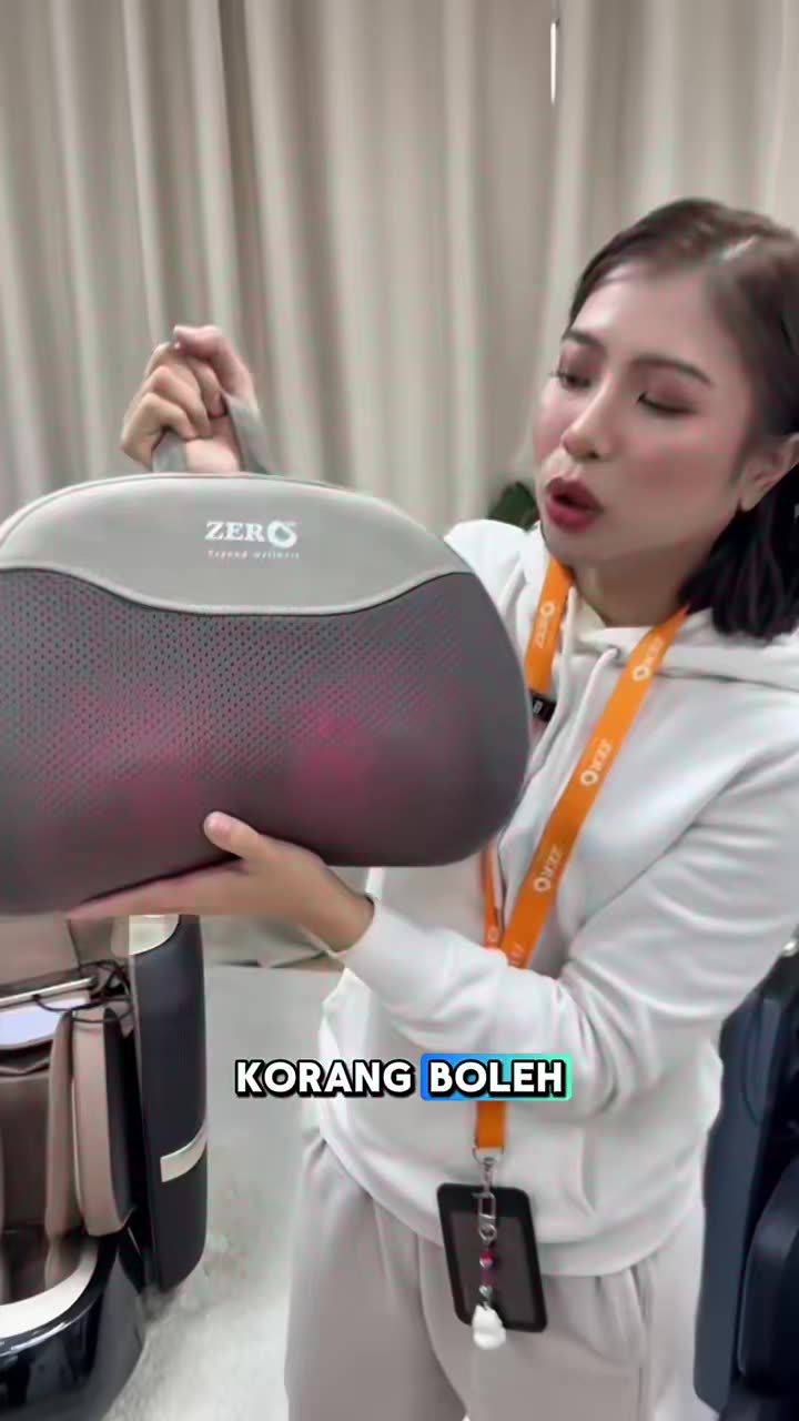 Sakit badan waktu travel atau tempat kerja, Zenex kan ada #massagetherapy #massage #murah #viraltiktokvideo #fyp #tiktokshop #tiktokviral #tiktok #begkuning #viralproduct #fyppp #viral #pillowmassage #pillowmassager #portablemassage #portablemassa...