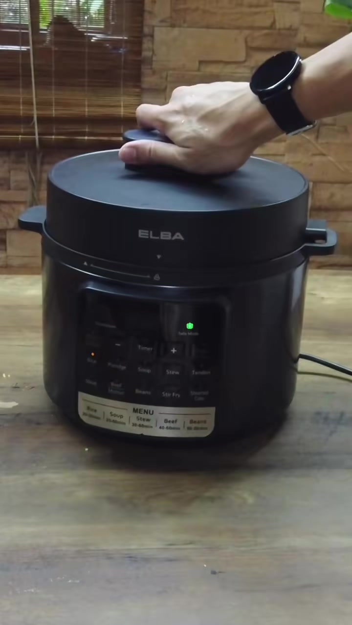 Satisfying video pressure cooker kalini, macam ASMR dah ✨          #elba #homeappliances #Malaysia #elbamalaysia #kitchen #pressurecooker #asmr #satisfying