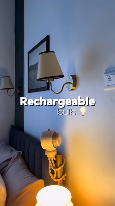 Sekarang kalau nak pakai wall lamp cantik2 pun takde masalah. Takpayah susah2 nak wiring   #rechargeable #rechargeablelight #walllamp