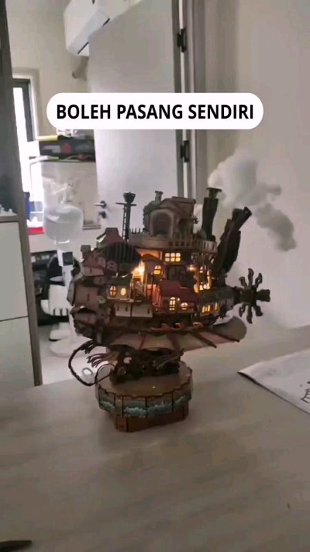 Wandering Moving Castle DIY Wooden 3D Puzzle Gear Transmission Model LED Music Box Gift #racunshopee #trending #3Dpuzzle #ShopeeLagiMurah #ShopeeMY