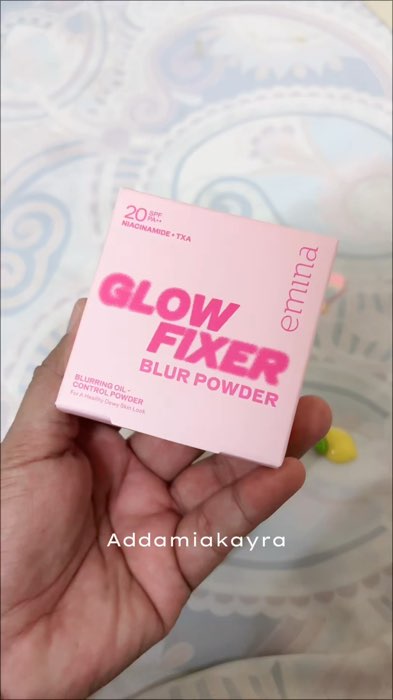 Anti flash back loose powder? Yes , it is 😭 #Shopeehaul #shopeemy #shopeelagimurah #ShopeeLagiCepat #ShopeeAffiliatesMY #emina