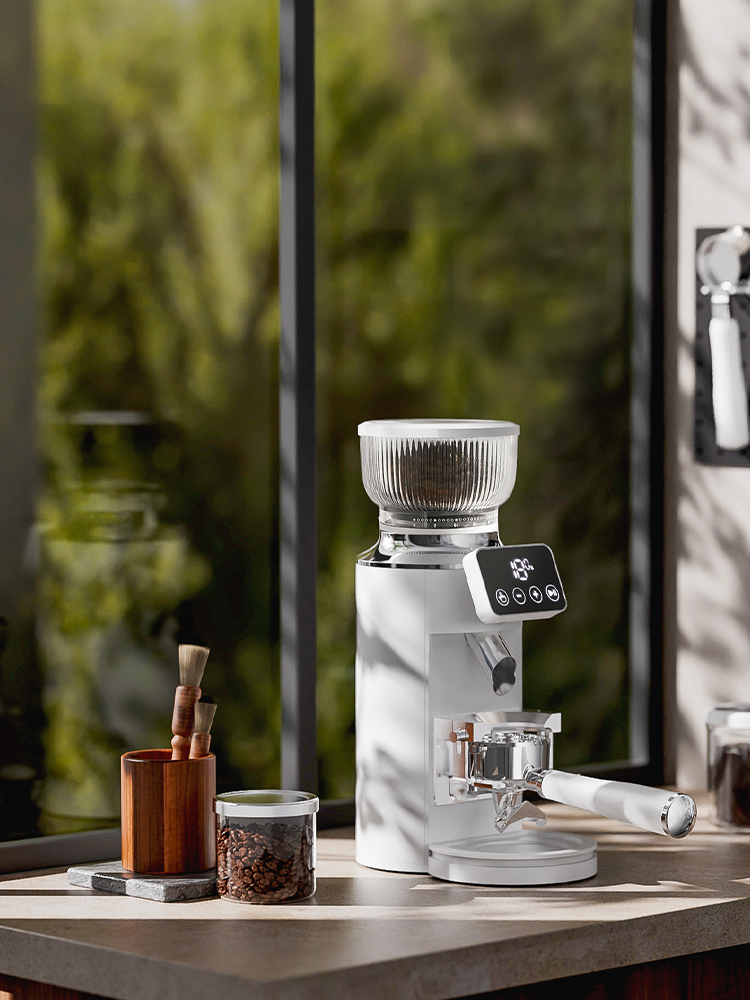 A coffee grinder with high aesthetics,come and take a look.Mesin Giling Kopi yang Berpenampilan Tinggi, Anda Layak Memilikinya.#coffee#coffeegrinder