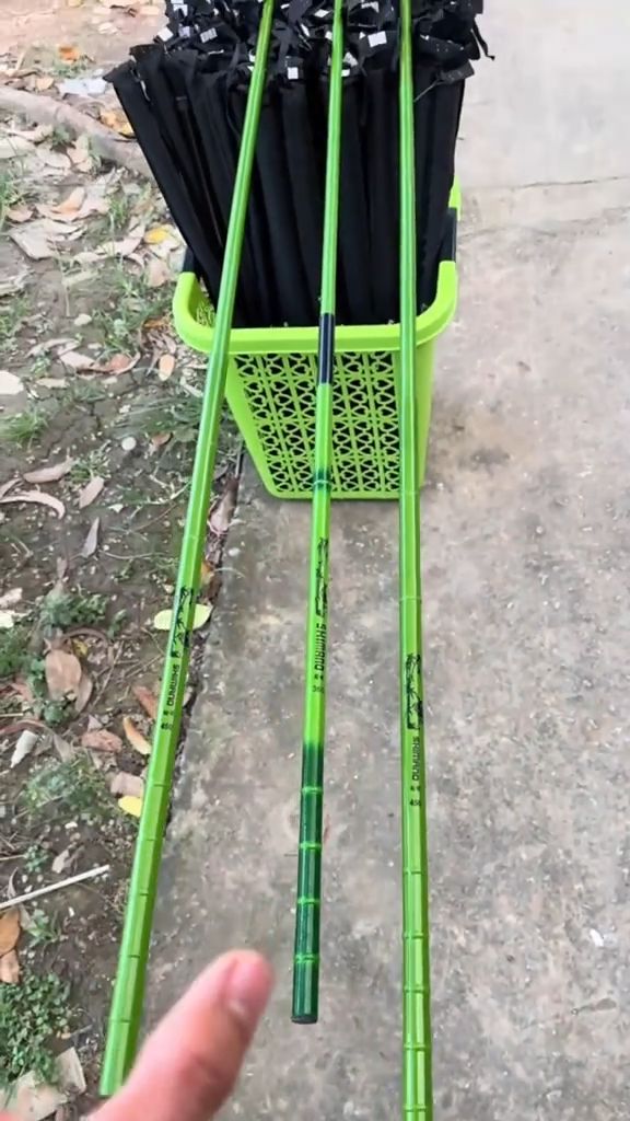 Nak pancing senang? Ini memang ngam!
Baru belajar pun boleh strike macam pro
Lipat kecil je – masuk beg, terus jalan!
#joranpancing #joran #Fishing
