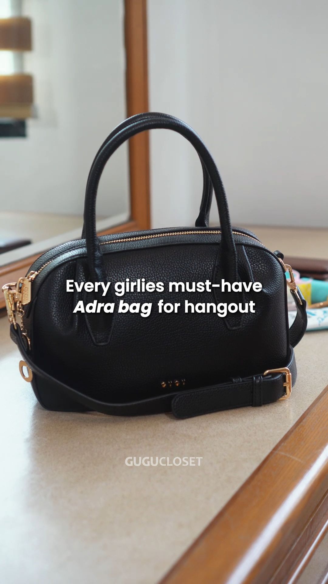 Compact tapi spacious! Bag Adra ni pilihan yang perfect untuk hangout. #adrabygugu #gugucloset